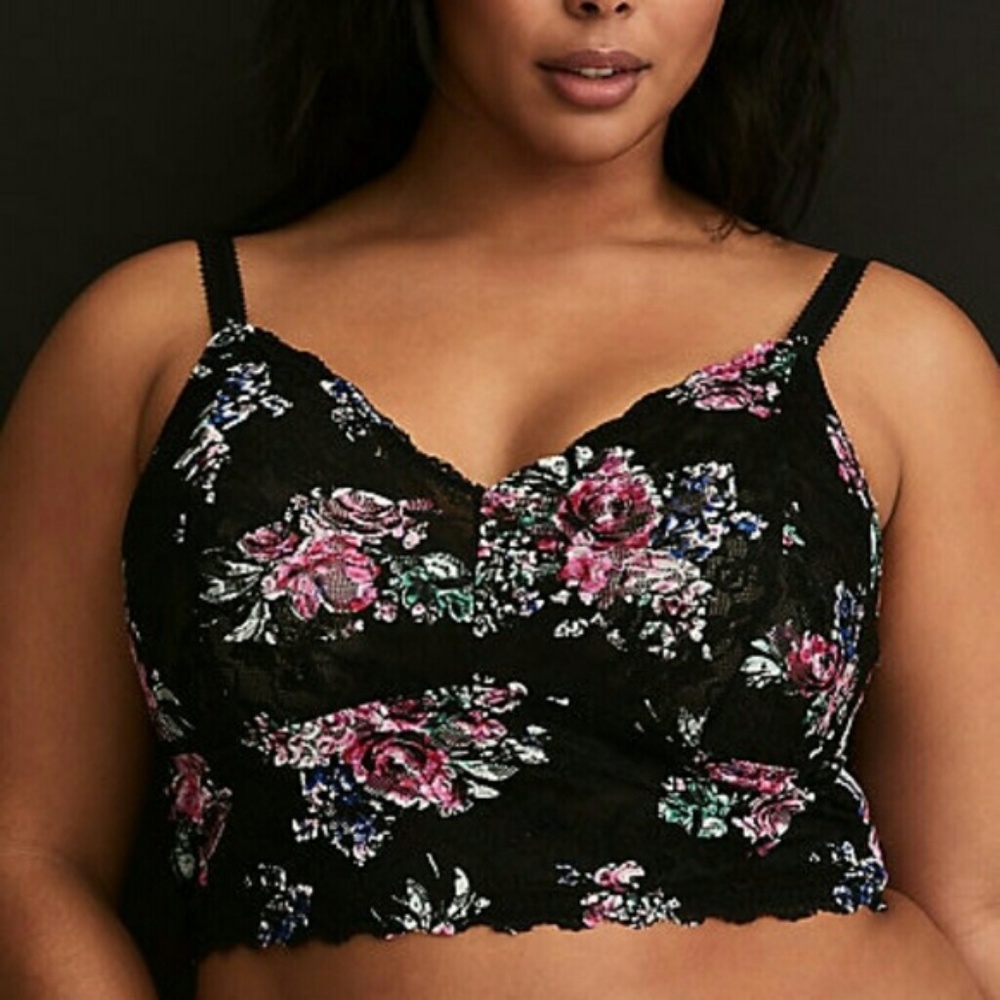 Torrid Black Floral Bralette 5x/4x (TIGHT FIT)